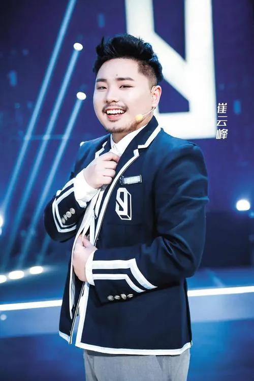 实力歌手被网红歌手嫌弃,网红歌手被实力歌手批评