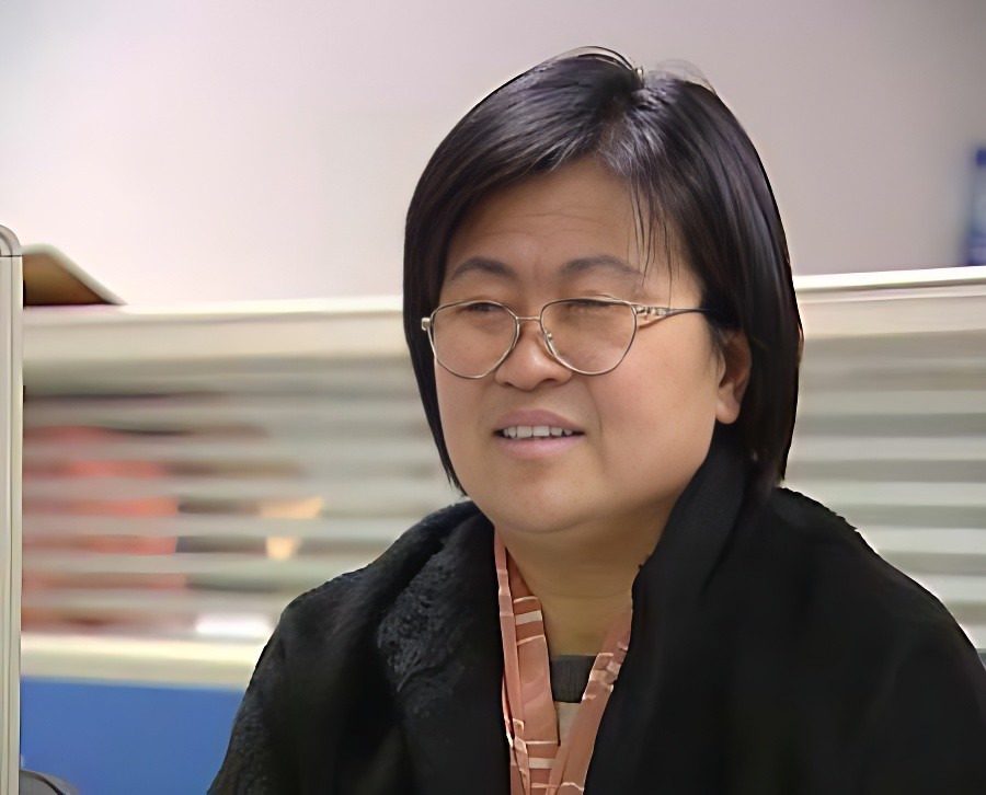 付广荣帮助重刑犯,付广荣教母