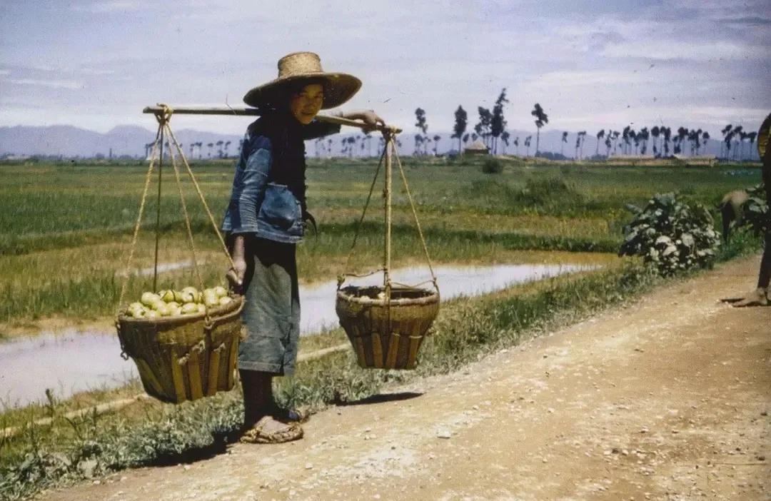 日军日记：*安妇慰**不服从管教，我很愤怒，用*刀刺**插入她的*体下**,2