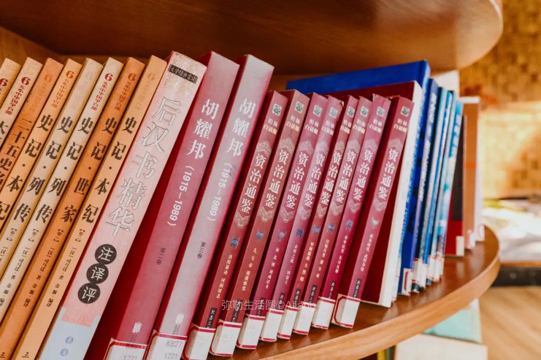 神仙树图书馆,神仙图书馆图片