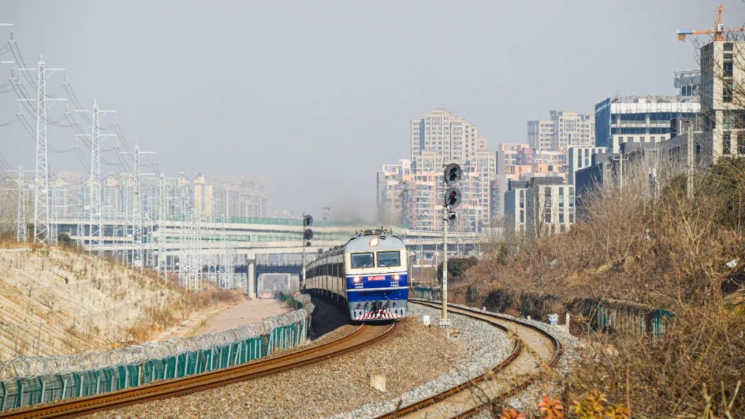 再见k歌翻唱,再见k歌伴奏