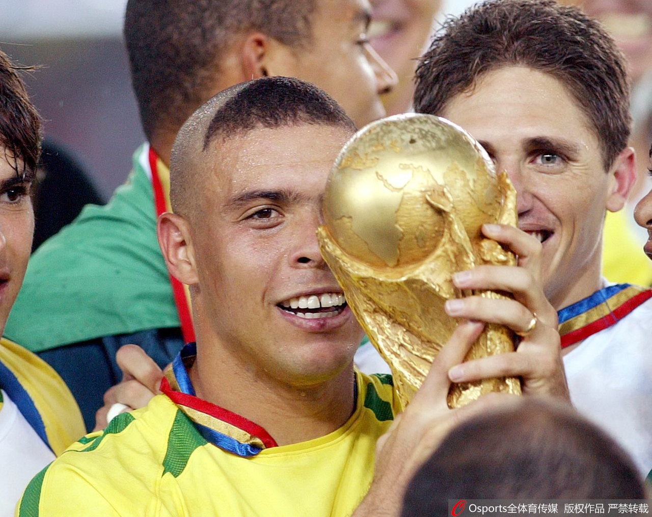 青春不过几届世界杯,人的青春可以经历几届世界杯