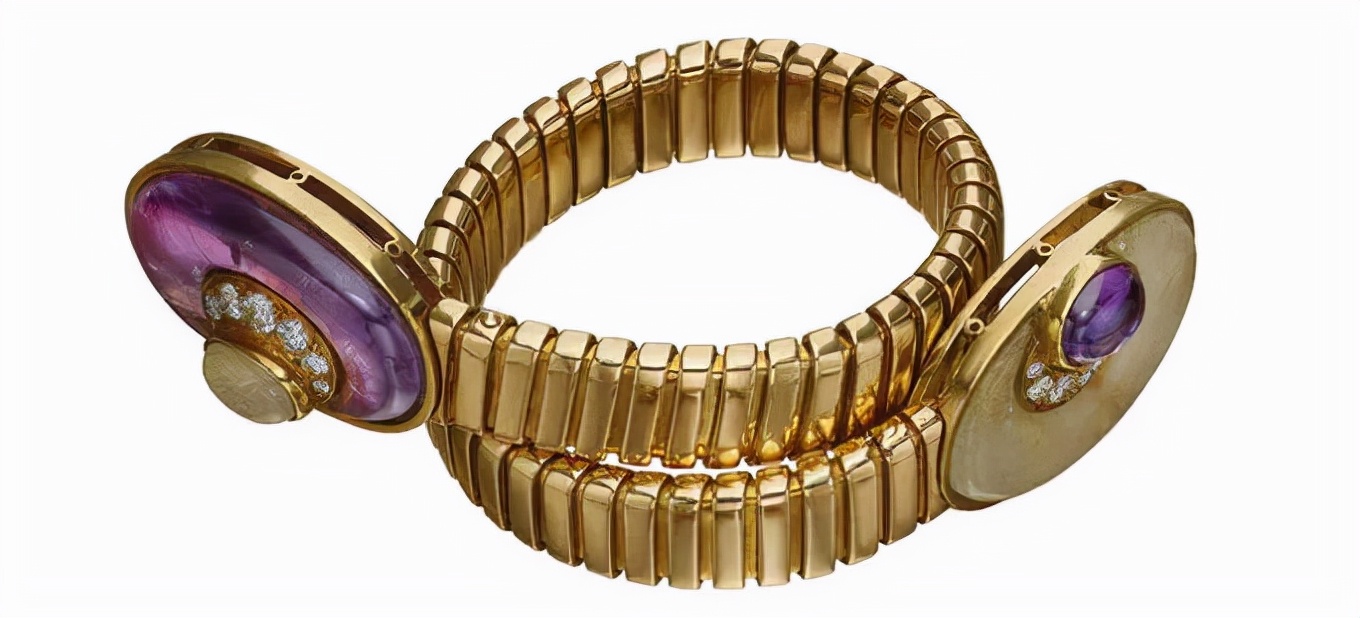 lady gaga和黑寡妇 (gaga今年格莱美礼服)