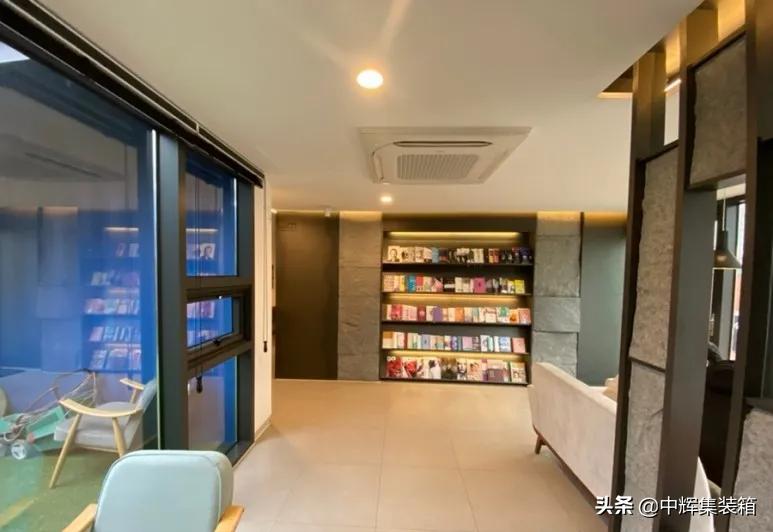 用集装箱打造的多功能咖啡馆设计,集装箱改造简约轻奢风咖啡厅