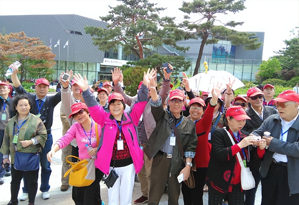 韩国网友谈中国游客不去韩国,韩国网友评论中国人在韩国