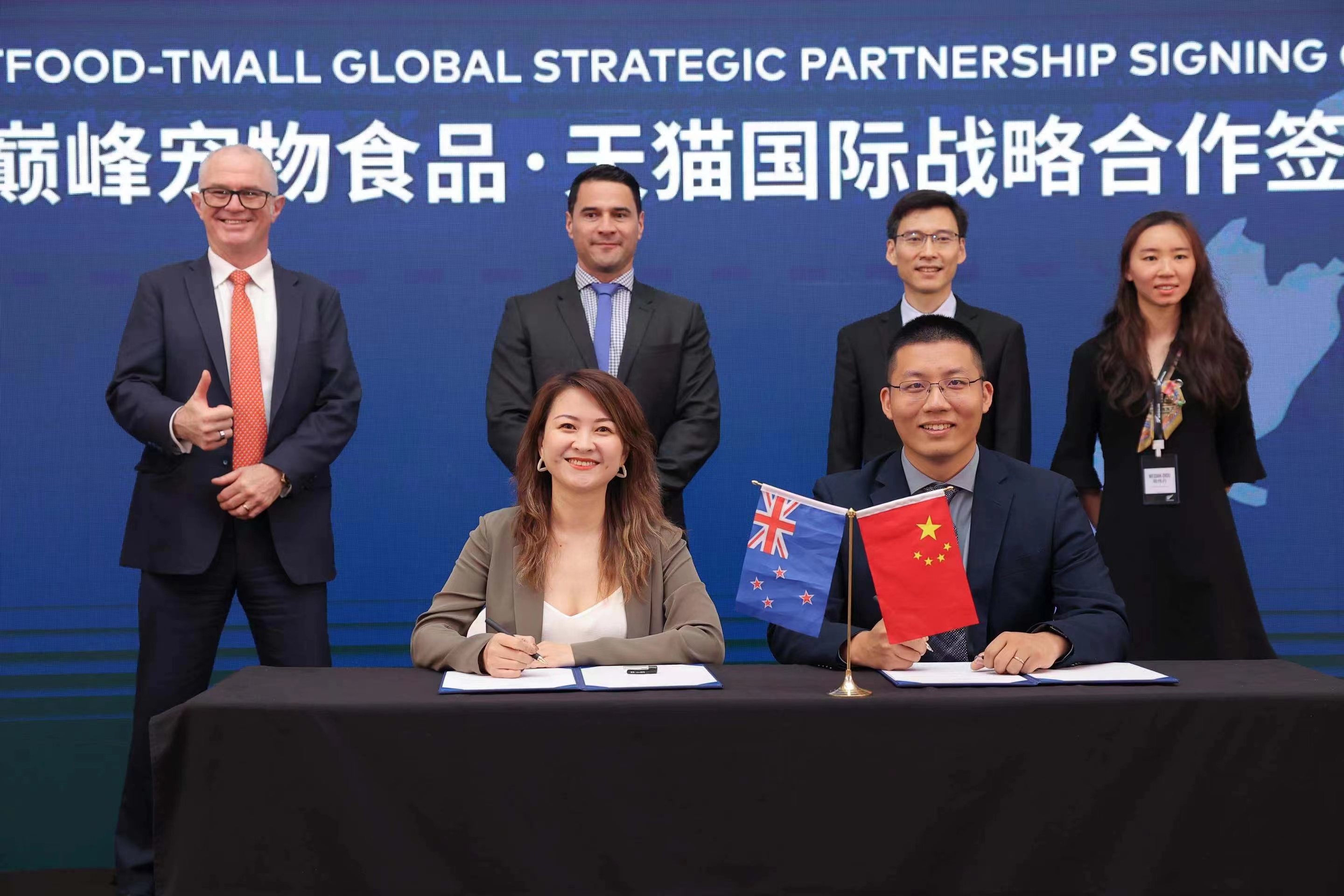 中国宠物行业消费趋势的探讨,宠物消费市场爆发式增长