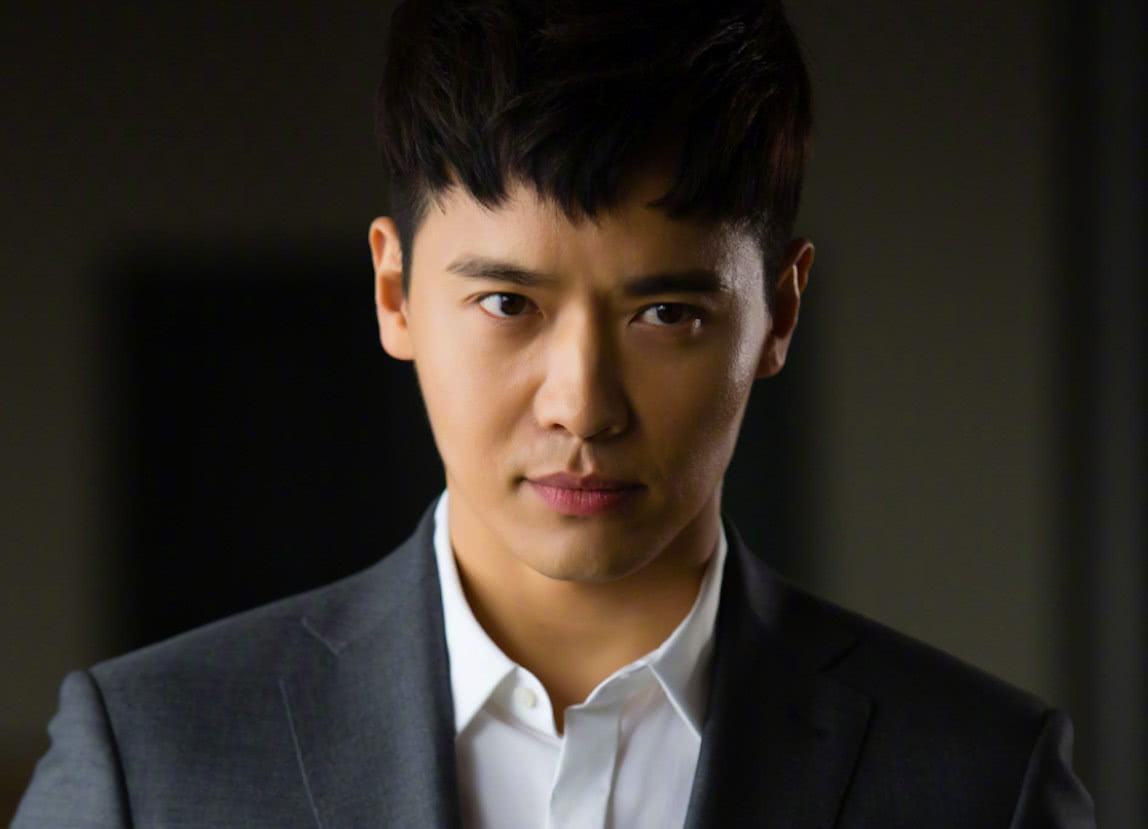 董璇高云翔离婚了没,董璇与高云翔离婚后现身活动