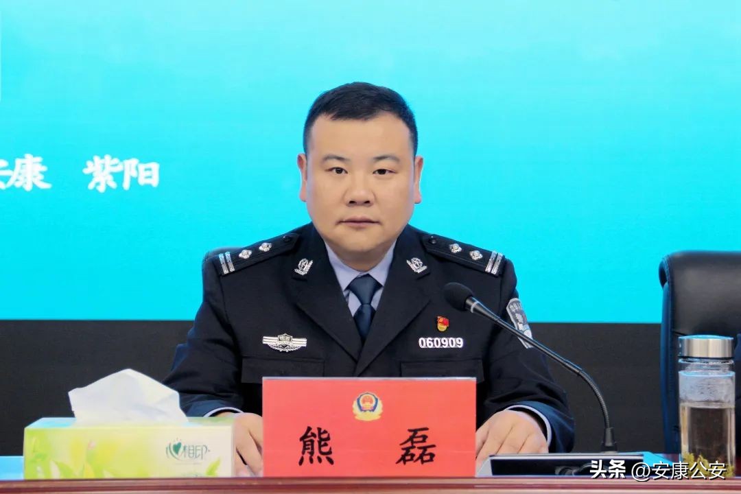 学习贯彻党的二十大精神开展情况,学习贯彻党的二十大精神党课公安