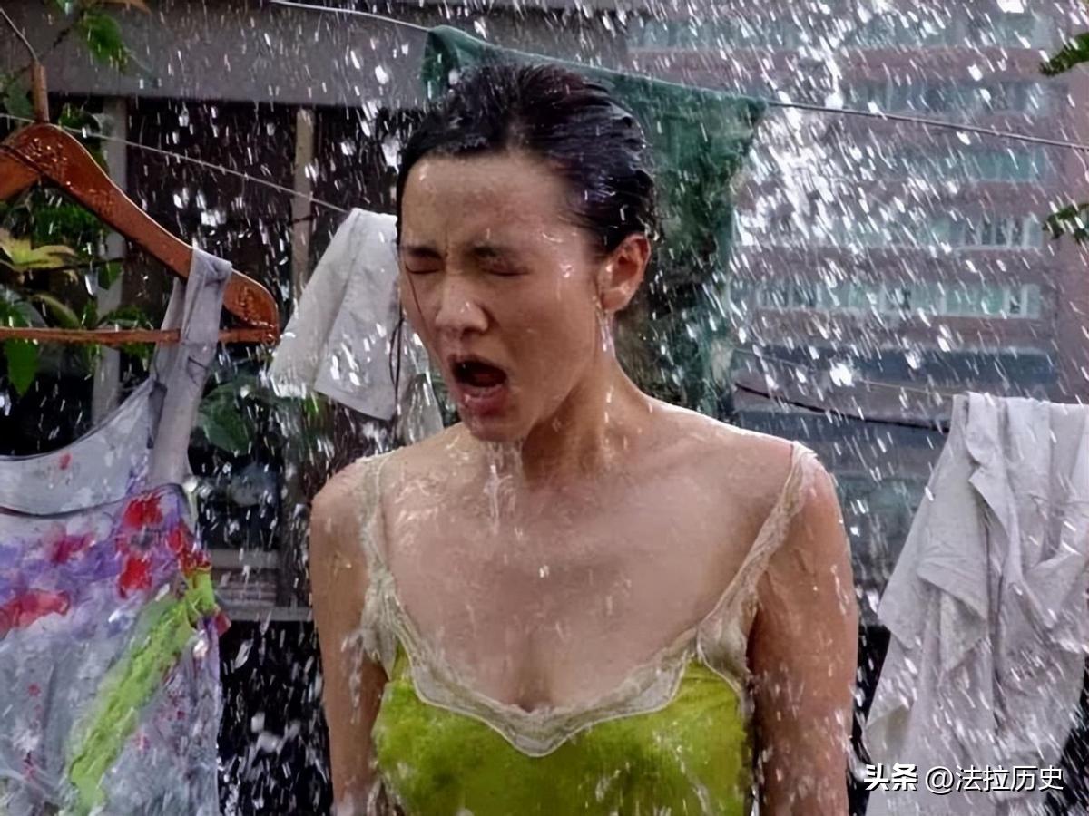 宋佳三段感情生活,41岁宋佳与大7岁绯闻男友