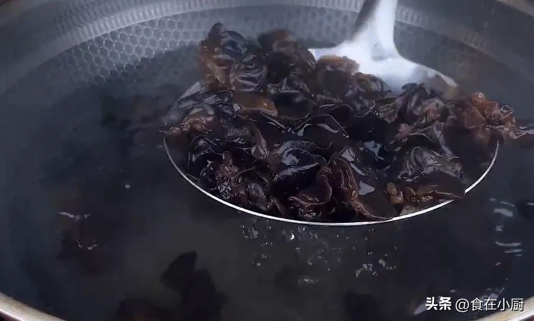 怀孕初期补黄体酮的食物有哪些,富含雌激素和黄体酮的食物有哪些