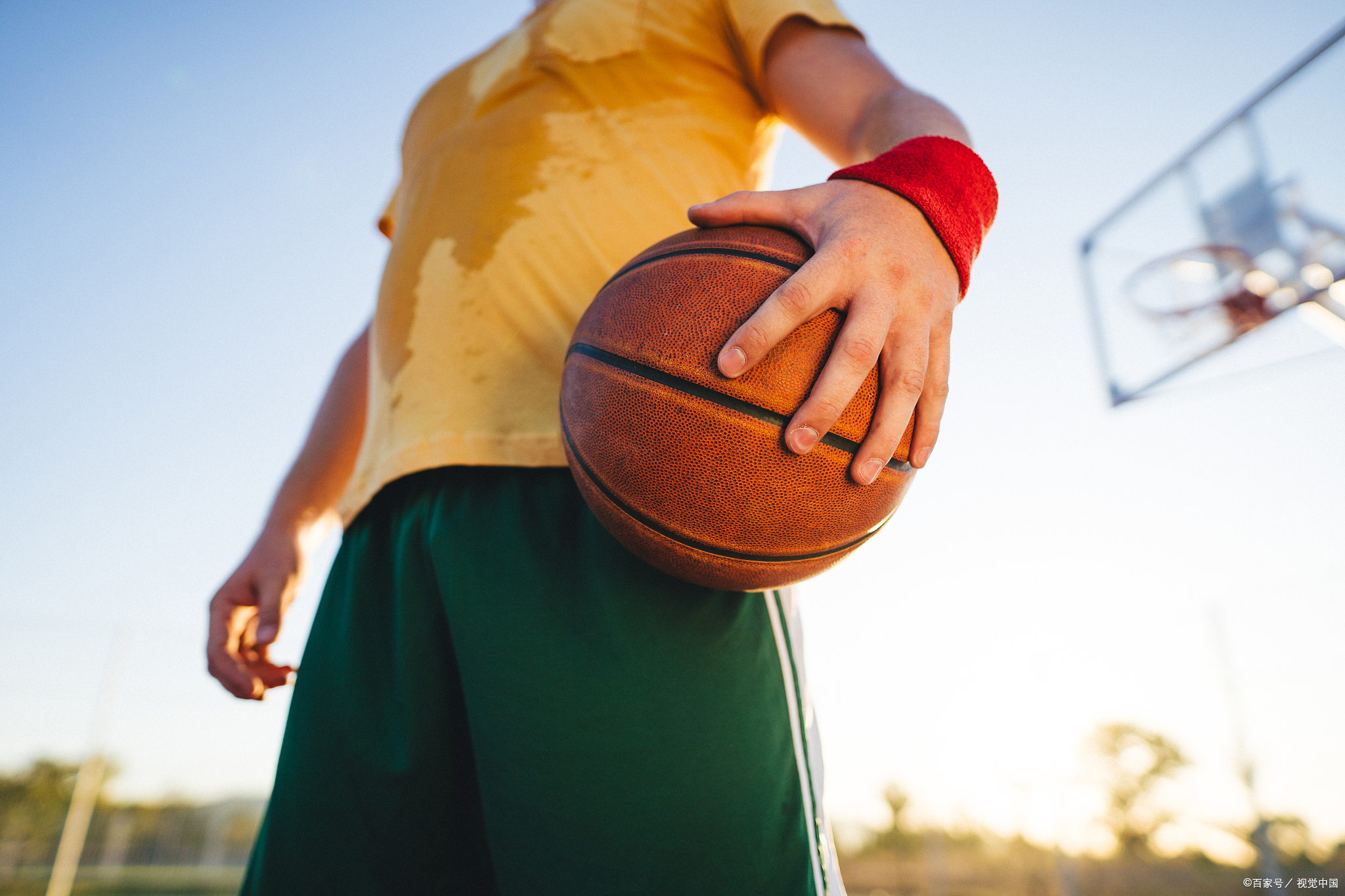 男孩18岁当兵还能长高吗,男孩15岁到18岁能长高多少