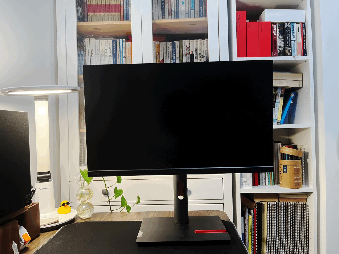 typec反向充电100w显示器,Type-C反向充电显示器