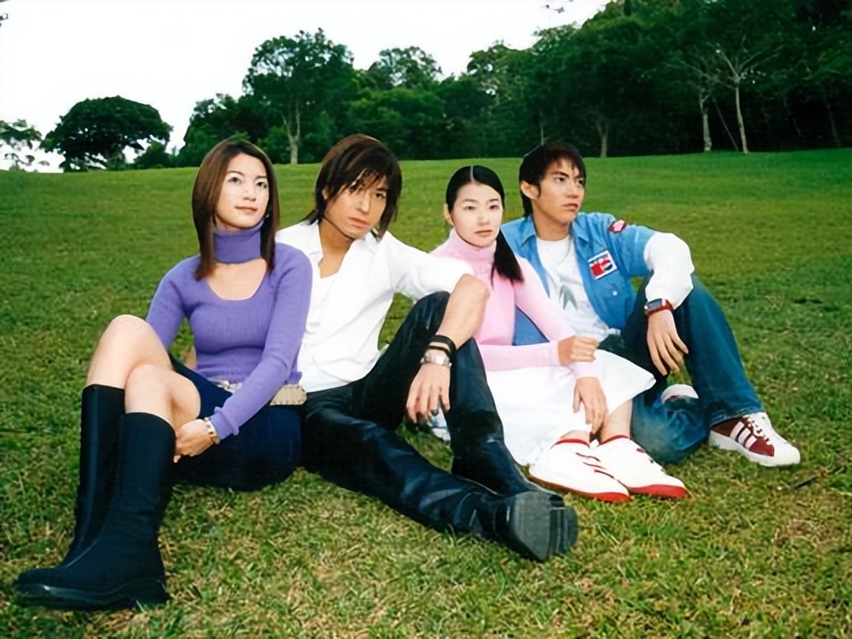 从查无此人到一鸣惊人,从大红大紫到无人提及的男明星