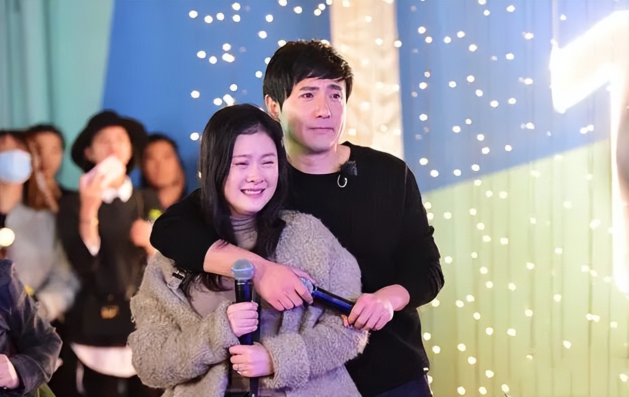 沈腾和殷桃同台视频,沈腾与殷桃