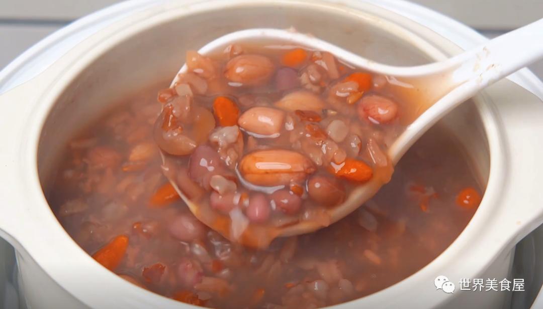 夏季食欲不振4款消腻养生粥,夏季九大养生粥助你滋阴清热