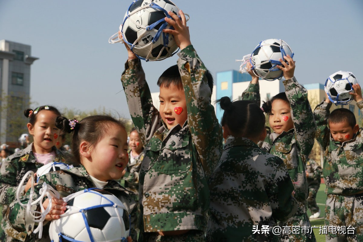 萌娃舞动秀,山东萌娃跳广场舞视频