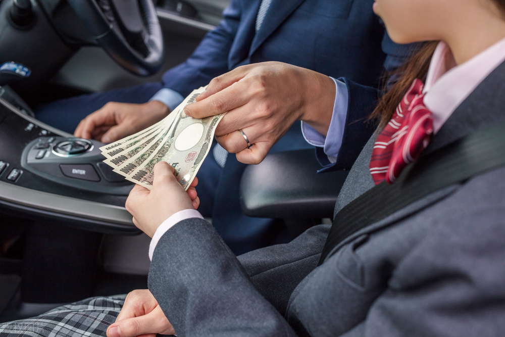 微信给别人借钱别人不还怎么办,当遇到借钱不还的人该怎么办