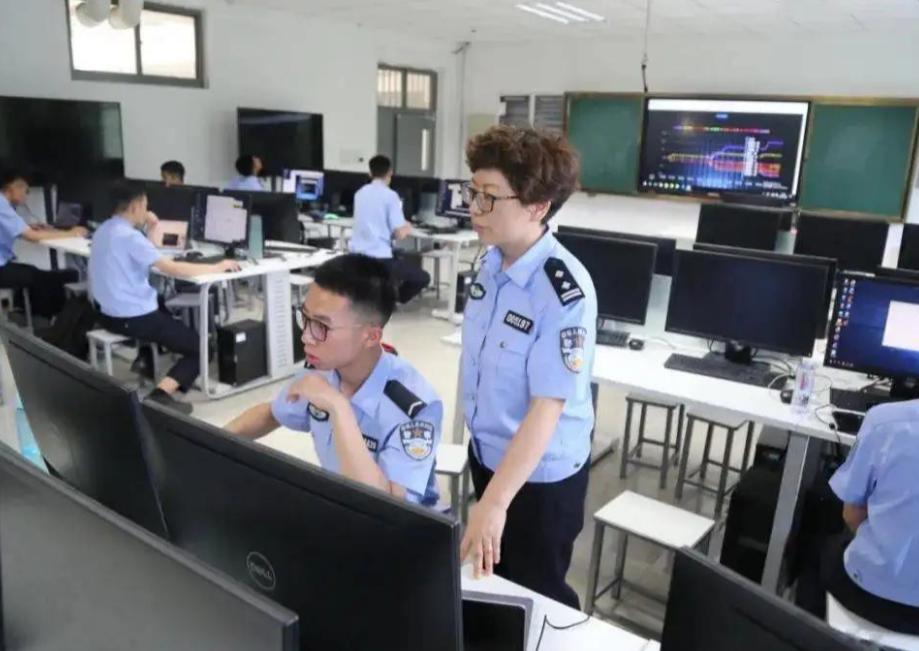 女生专科专业就业率排名,女生单招就业率最高的专业