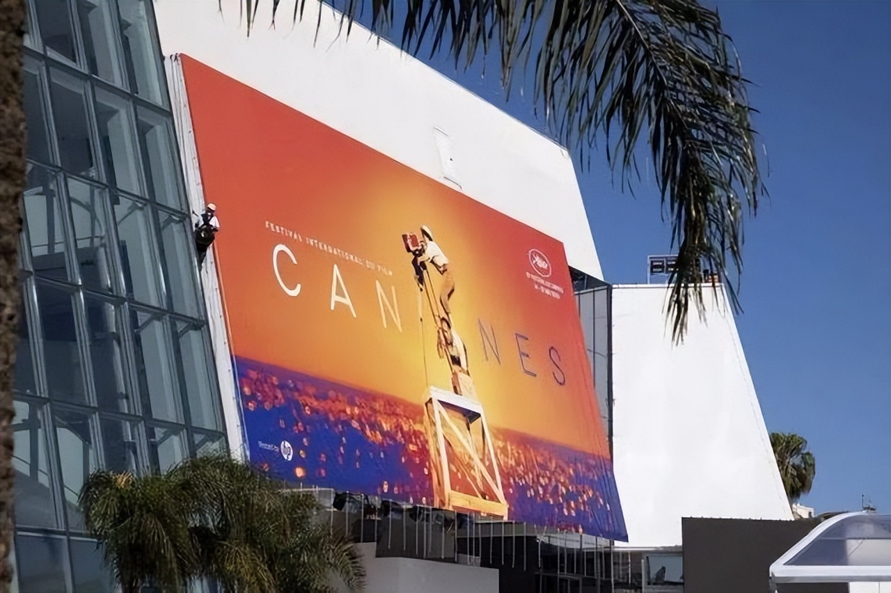 第35届金鸡奖朱一龙什么时候出现,朱一龙获金鸡奖完整视频