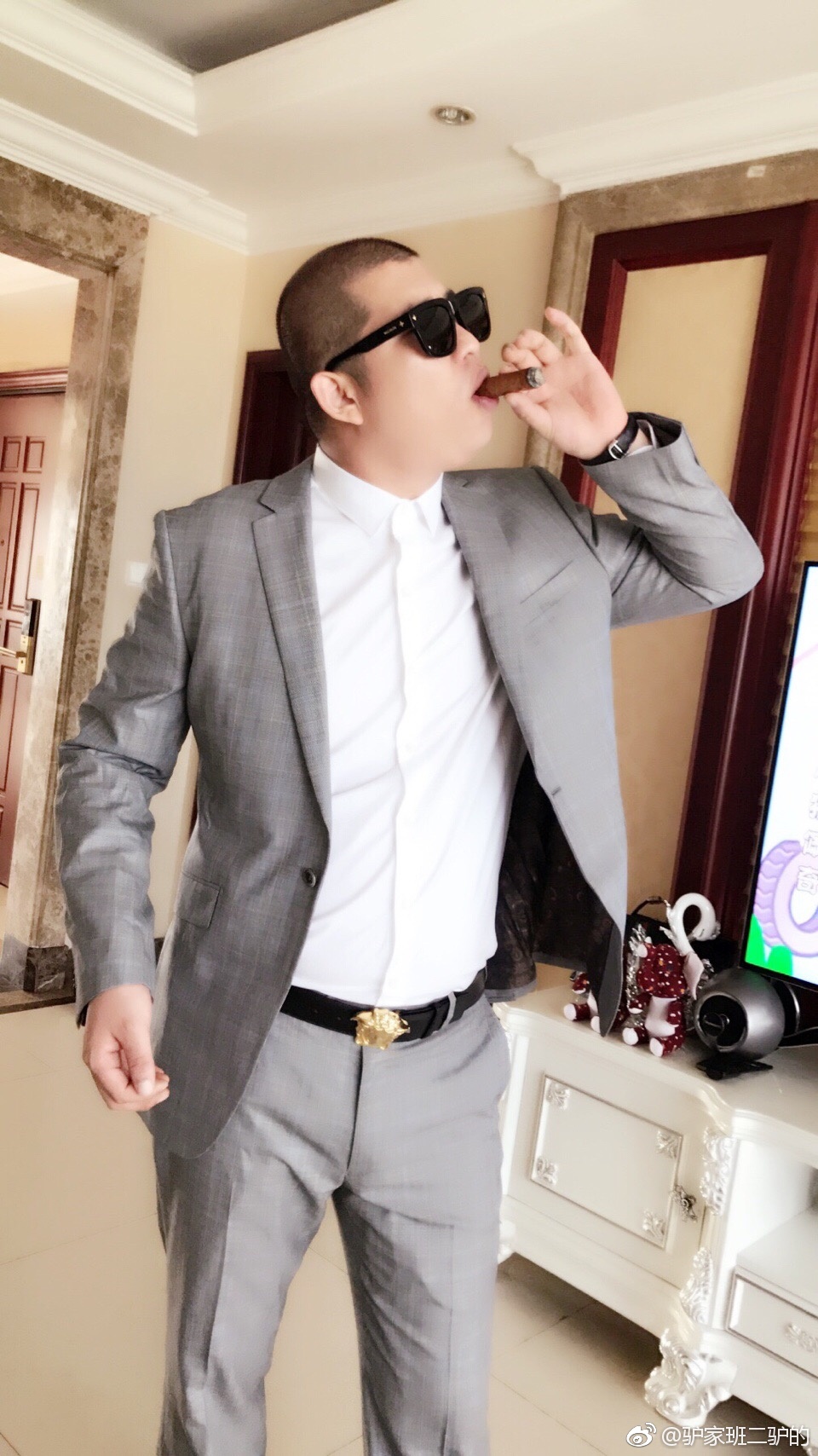 网红二驴走红,网红二驴有100亿家产