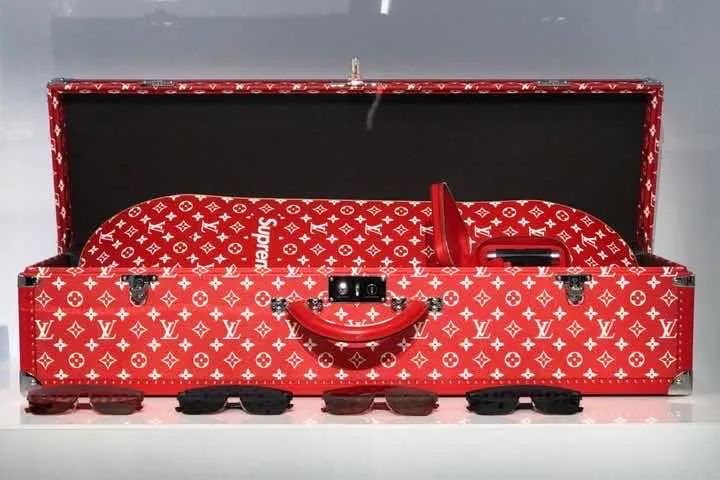LouisVuitton×Supreme开创历史，这一切究竟从何开始？