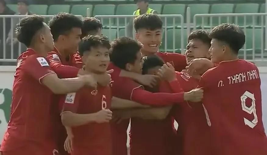 U20亚洲杯越南队2胜夺6分却遗憾出局越南男足值得国足学习