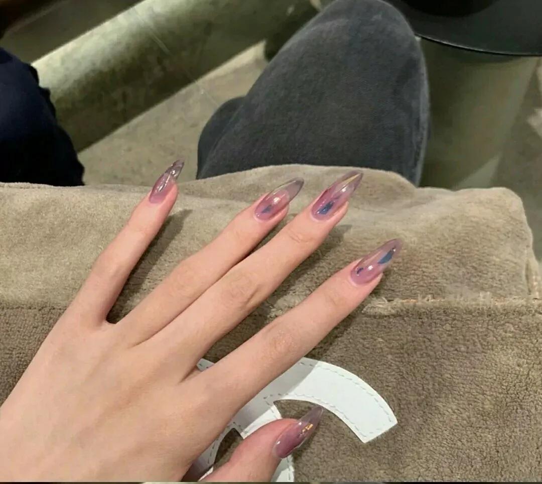 美甲盘点那些让你事半功倍的美甲,美甲新手做出来的美甲不好看