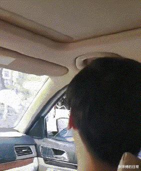 “你以为女生睡觉都是靠着男票？为你解锁更多姿势！”