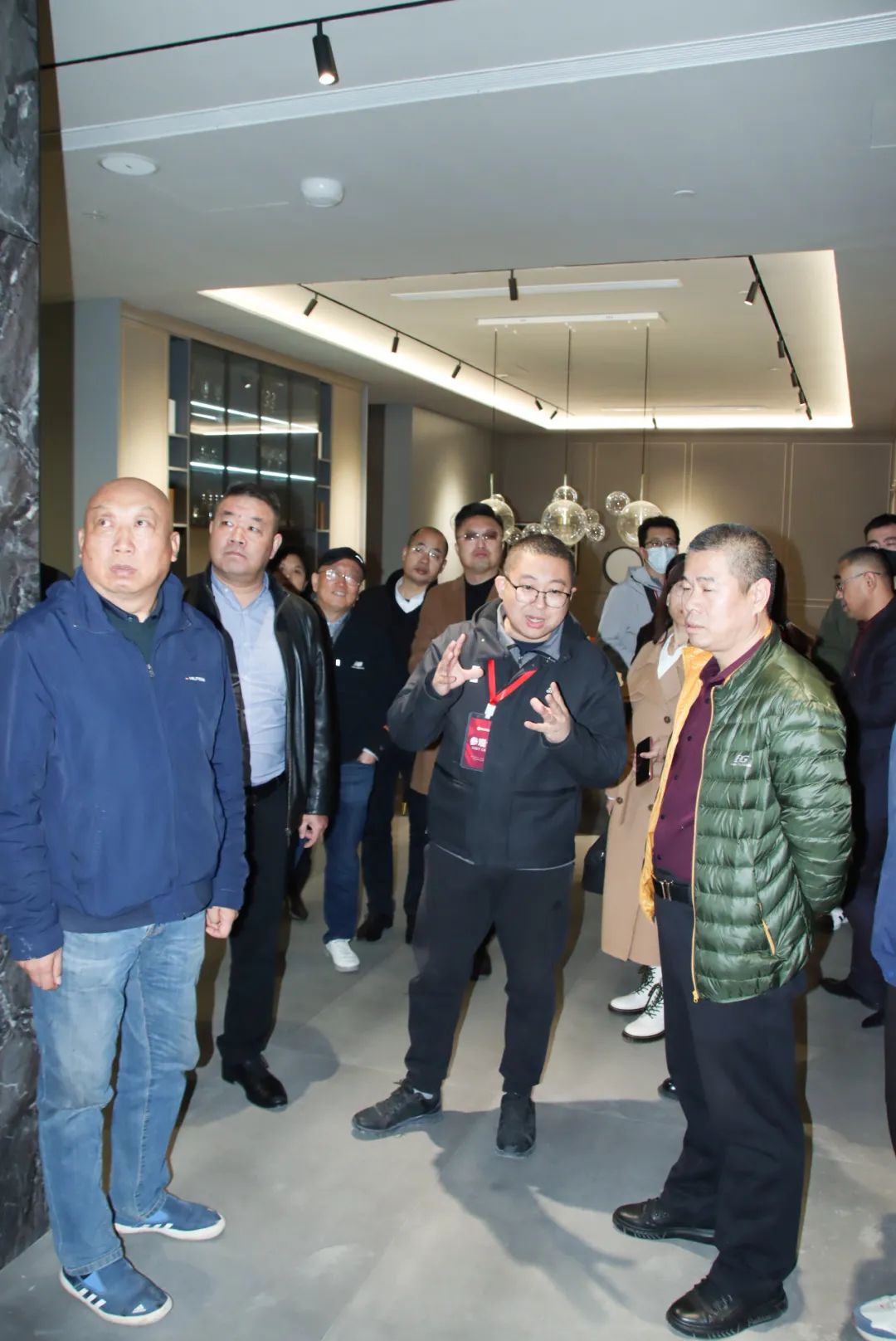 灞辫タ濂囩編姗辨煖,灞辫タ濂囩編鍘ㄦ煖绉戞妧鏈夐檺鍏徃