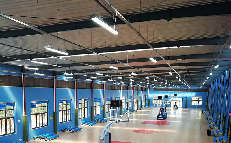 该如何选择篮球场专用灯，篮球场LED专用灯应该具备哪些视觉效果