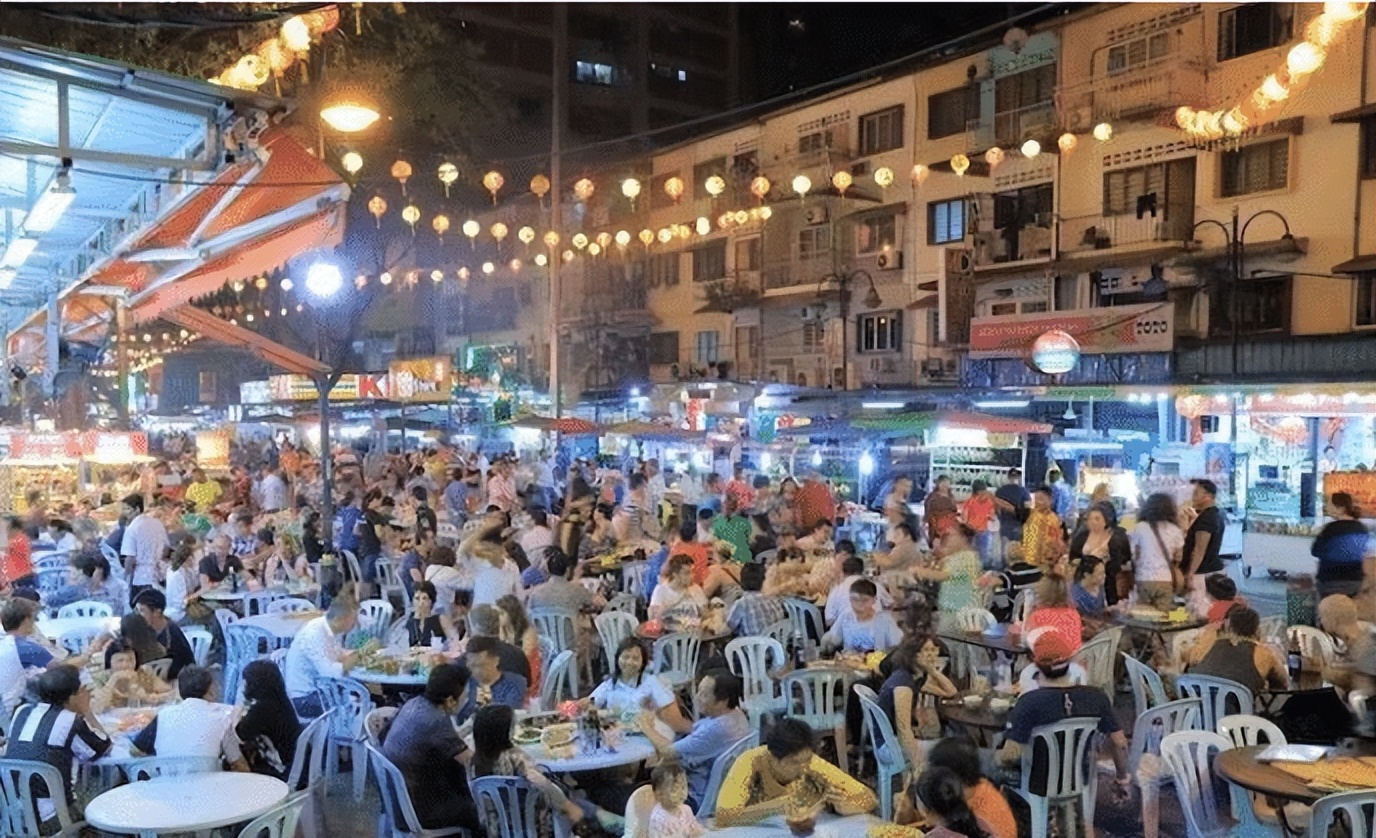 马来西亚的风土人情和生活水平,马来西亚人说中国巨变