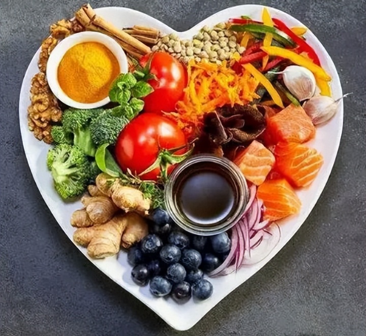 在夜里睾丸潮湿是啥病,最近一段时间睾丸附近总是很潮湿