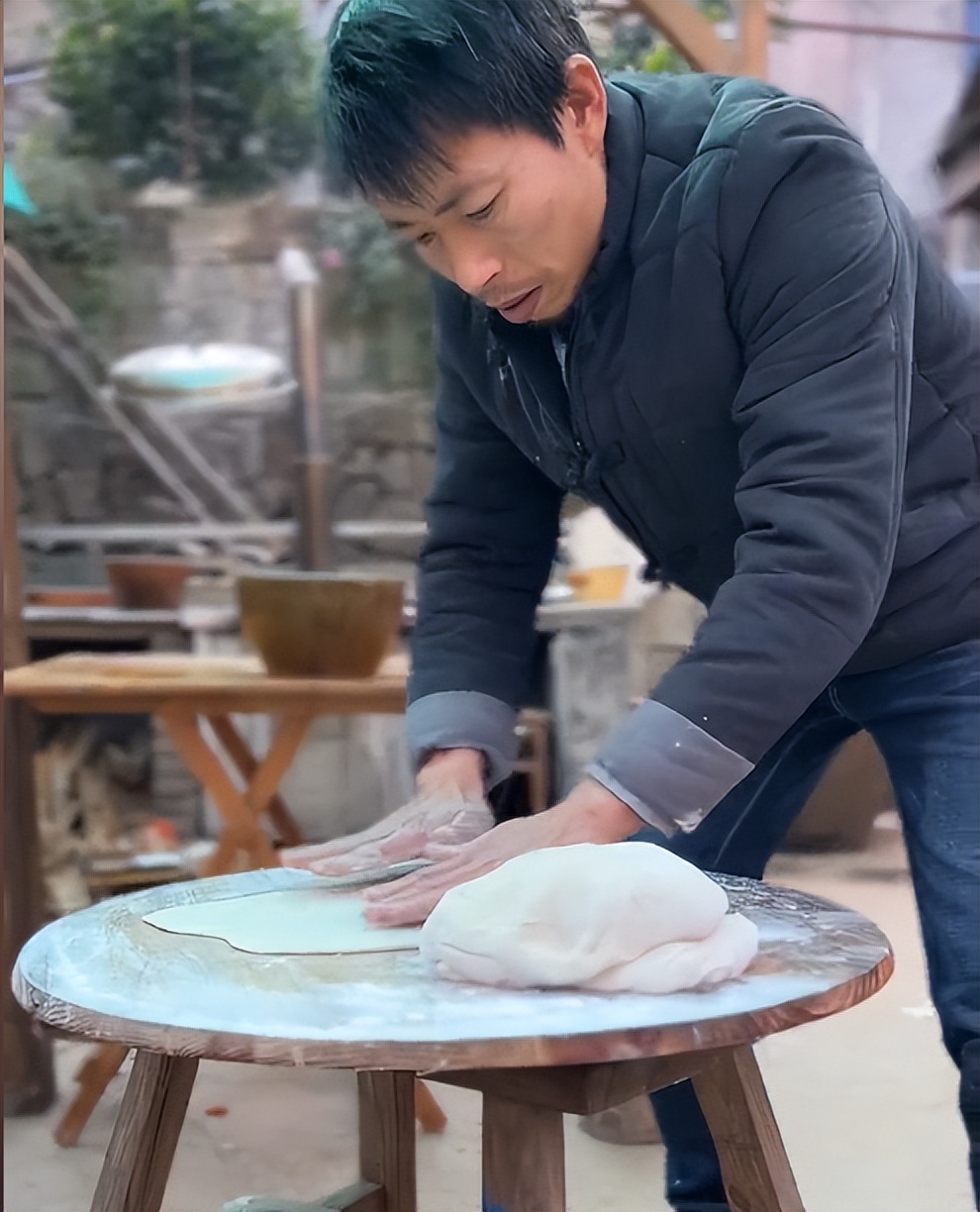 网红帅农鸟哥视频,黑马帅农鸟哥是如何走红的