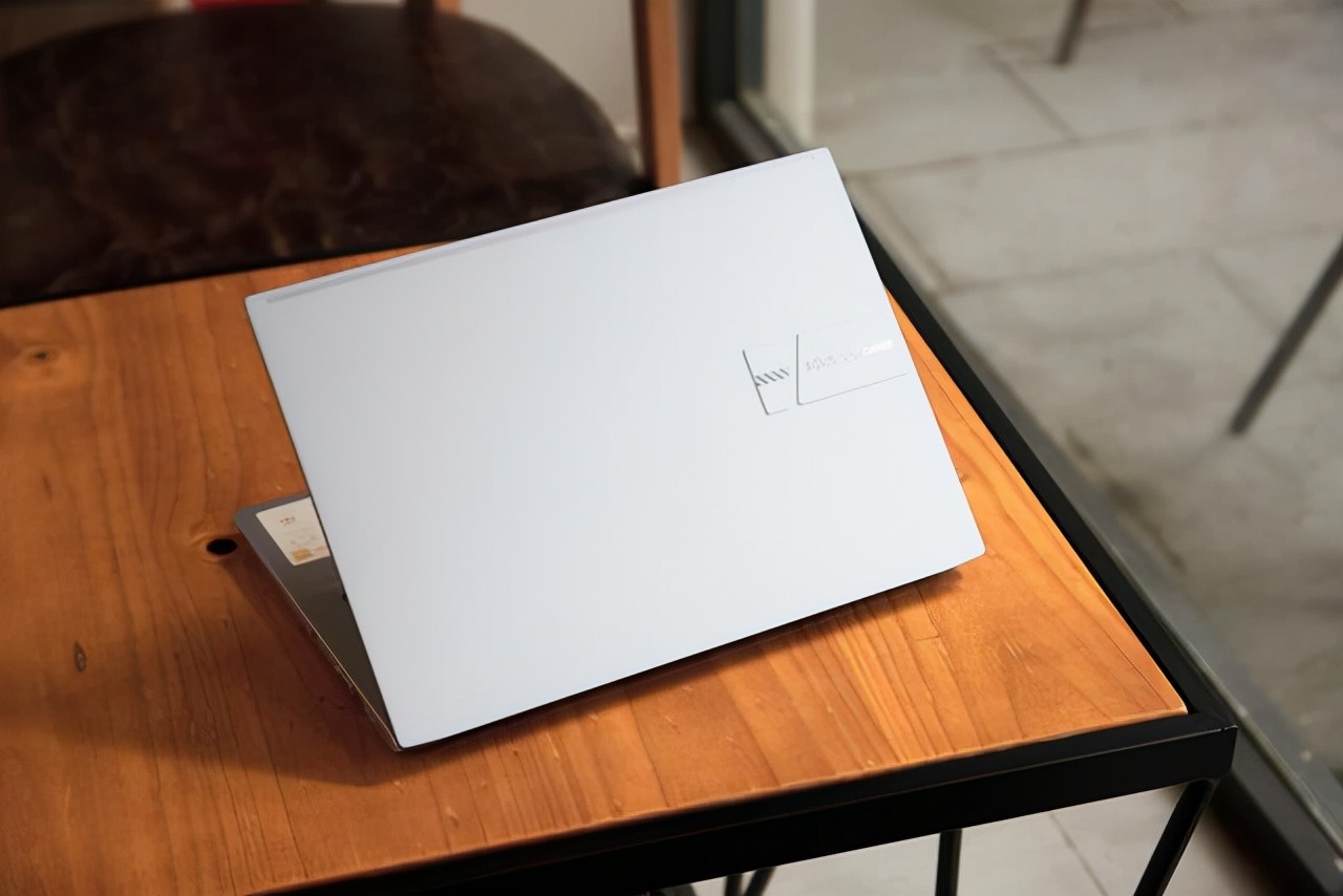 买oled屏幕,为什么买oled还想买lite