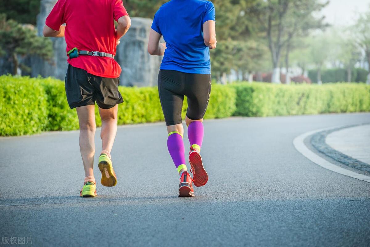 “肛门癌”是什么疾病,危险吗?出现4个症状,及时就医检查