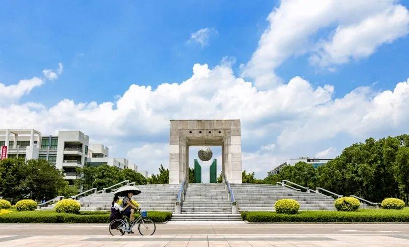 广东超本科线的大专院校排名,广东大专院校排名及分数线