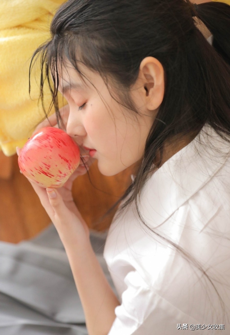 清纯可爱的学生女孩,清新可爱学妹