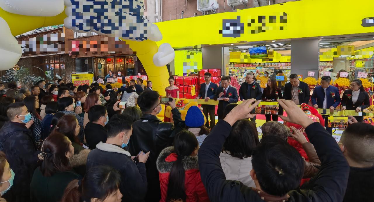 用10万创业开店,用10万开一家服装店