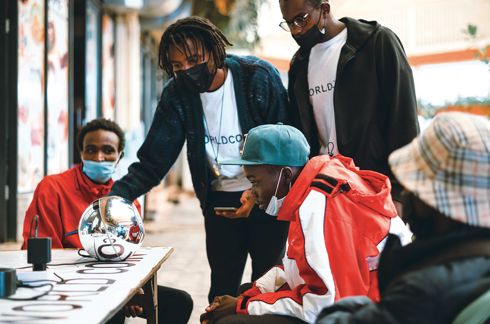 世界币要从哪获得,世界币在哪领取