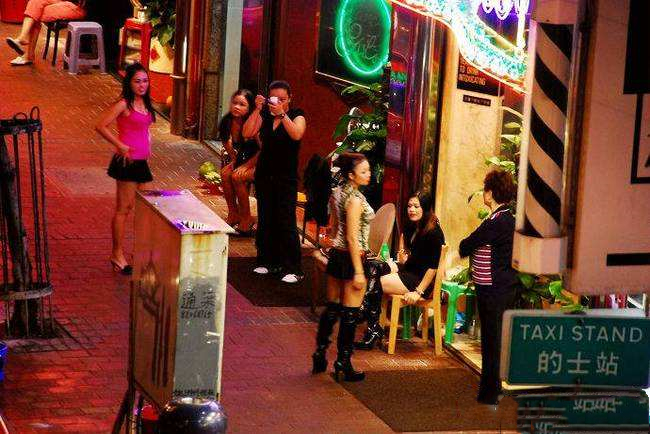 韩国色情行业发展史,多年扫黄却越扫越黄,女星成为财阀手中玩物