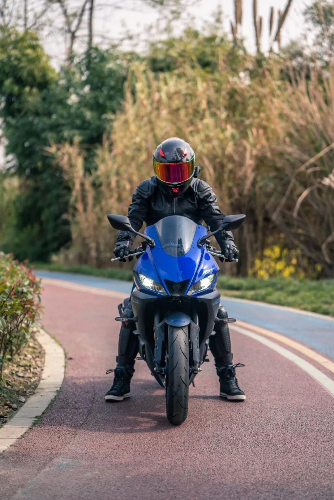 雅马哈yzf-r25测评老款,雅马哈推荐yzf-r6