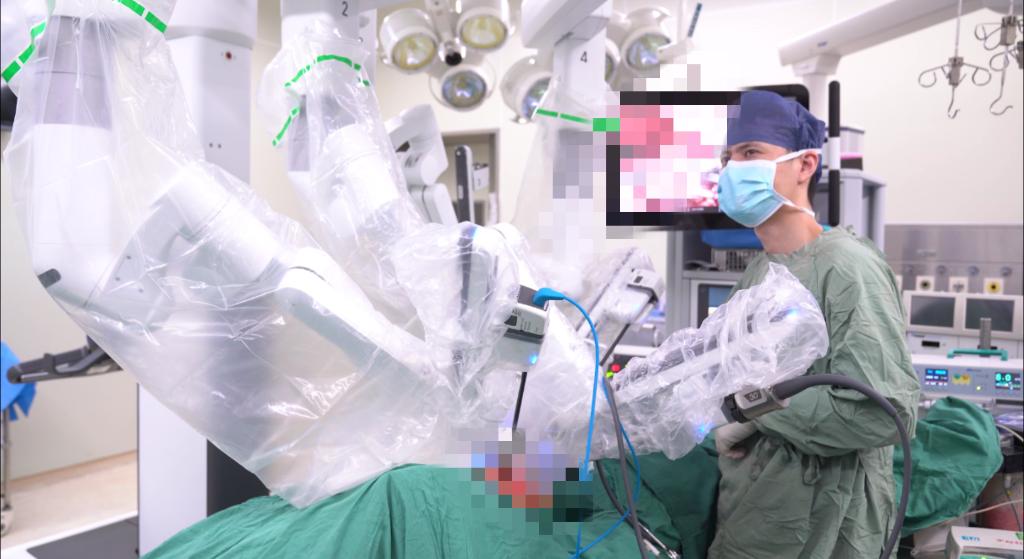 新生儿肾盂输尿管连接处狭窄自愈,输尿管狭窄肾重度积水机器人手术