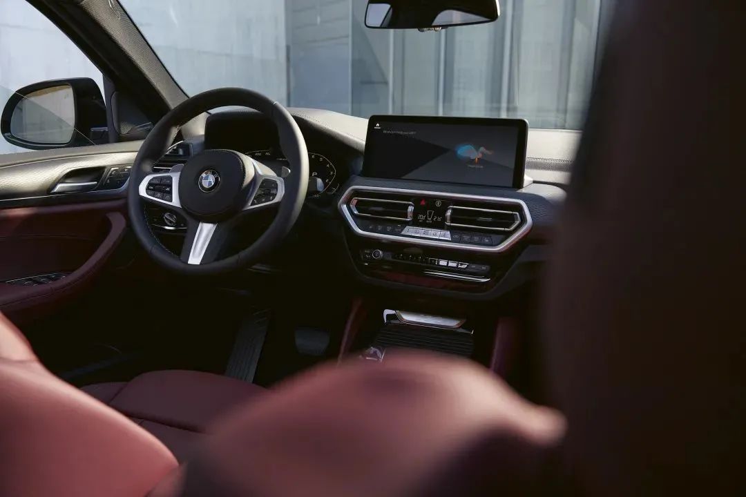 bmwx4跨界版,bmwx4的对手车型