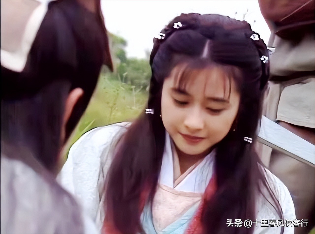 武侠世界,江湖中人如何实现通讯自由?飞鸽传书只是5大途径之一