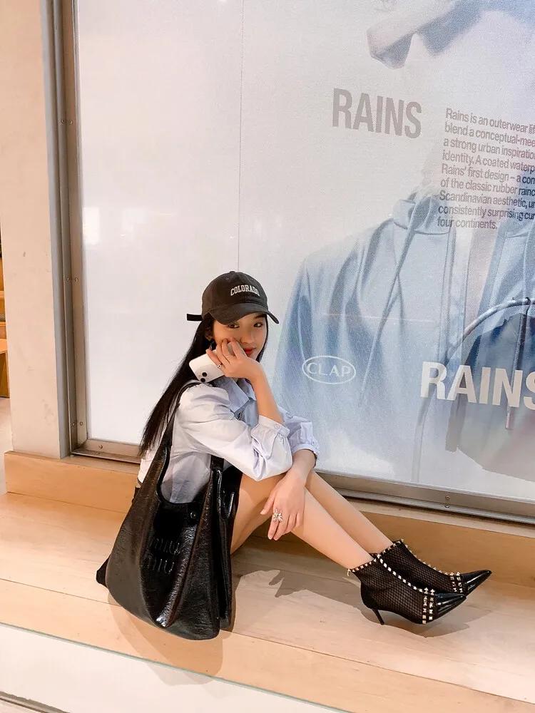 女孩子的脚很重要吗,女孩子脚的特点