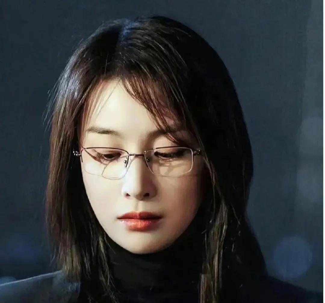 “狂飙”大嫂好会背包，看着好眼馋啊！