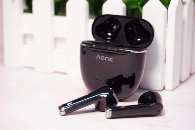 送女生实用的礼物蓝牙耳机,女朋友生日送什么蓝牙耳机好