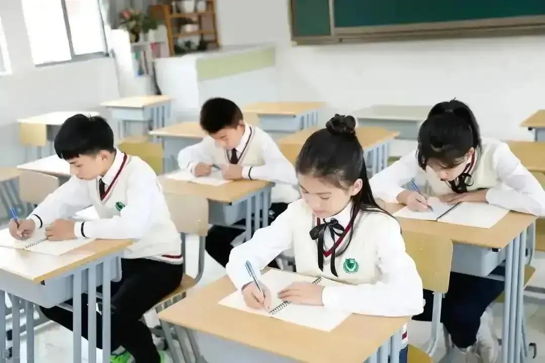 冀教版八年级英语下册lesson3,冀教版八年级英语下lesson1