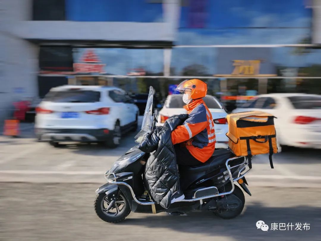 “线上下单+线下配送”康巴什居民放心购