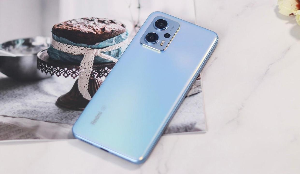 小米和oppo的旗舰建议买哪个,千元机小米和oppo哪个值得入手